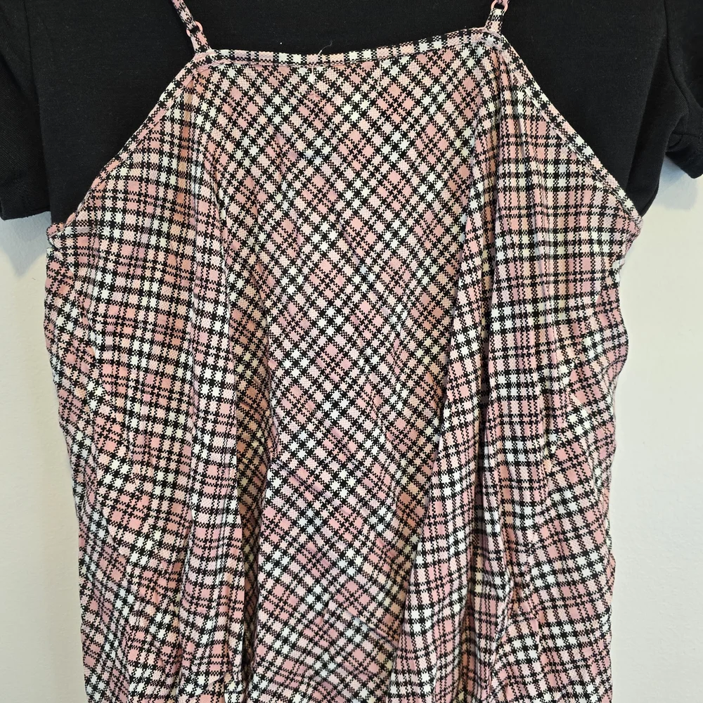Love, Fire Black T-Shirt Plaid Dress Size Large Nwt
